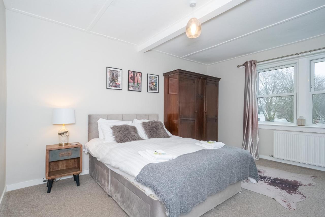 Pass The Keys Cosy And Spacious 2 Beds Flat With - Free Parking Эдинбург Экстерьер фото